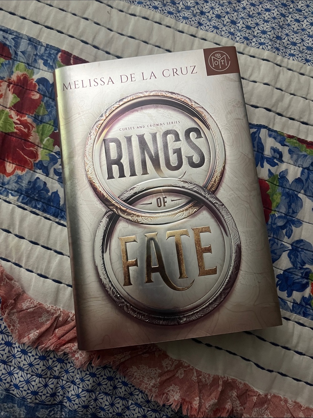 Rings of Fate Hardcover by Melissa de la Cruz - Metallic Silver & Gold Cover
